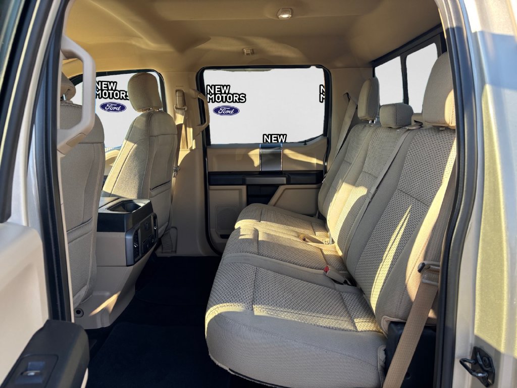 Used 2018 Ford F150 XLT w/ Equipment Group 302A Luxury AWD/4WD image 14