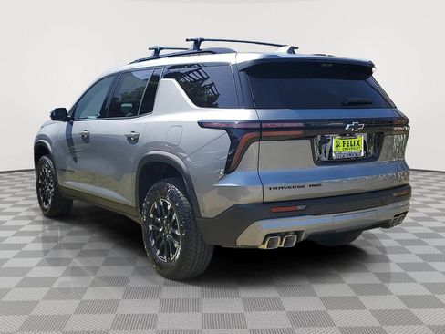 New 2026 Chevrolet Traverse Z71 w/ Enhanced Driving Package image 4