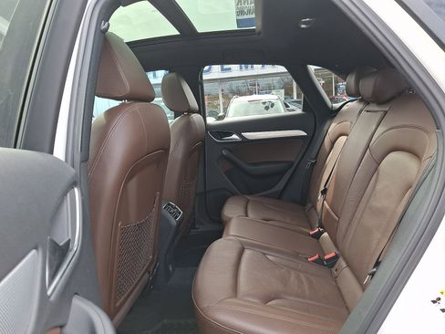 Used 2018 Audi Q3 2.0T Premium w/ Convenience Package image 11