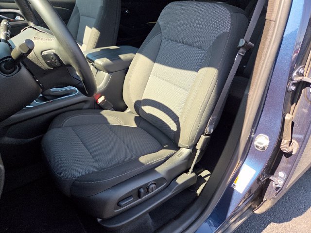 Certified 2023 Chevrolet Traverse LT FWD image 23