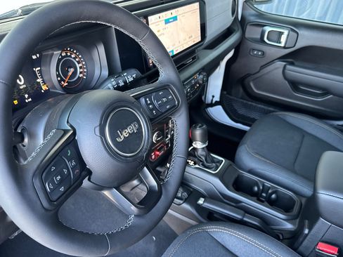 New 2026 Jeep Wrangler Unlimited Sport AWD/4WD image 9