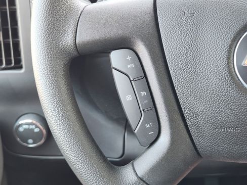 New 2025 Chevrolet Express 3500 w/ Power Convenience Package image 34