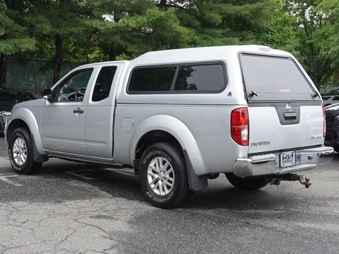 Used 2014 Nissan Frontier SV AWD/4WD image 4