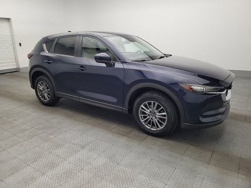 Used 2017 MAZDA CX-5 Touring image 11