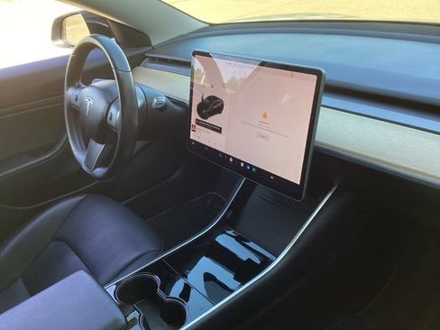 Used 2018 Tesla Model 3 Long Range AWD/4WD image 21