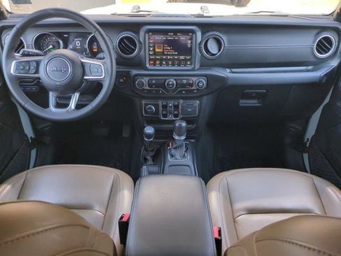 Used 2023 Jeep Wrangler Unlimited Sahara AWD/4WD image 14