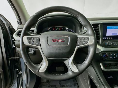 Used 2021 GMC Acadia SLT w/ Preferred Package AWD/4WD image 16
