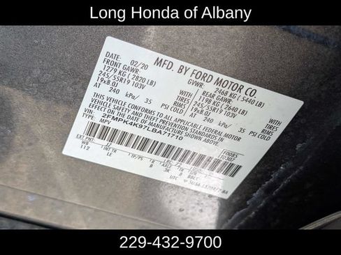 Used 2020 Ford Edge Titanium AWD/4WD image 21