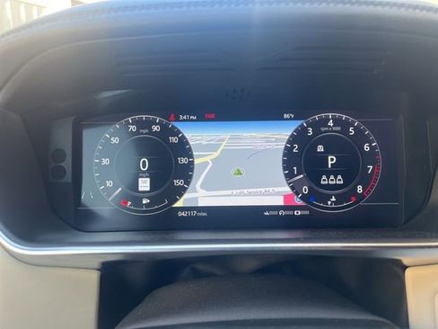 Used 2021 Land Rover Range Rover Westminster Edition image 11