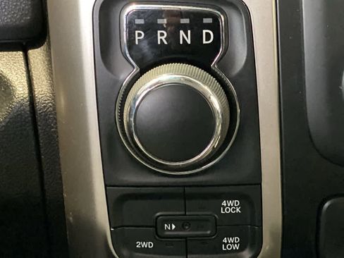 Used 2017 RAM 1500 Classic SLT image 21