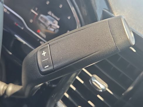 Used 2025 GMC Sierra 1500 Elevation RWD image 31