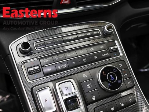 Used 2023 Hyundai Santa Fe Limited AWD/4WD image 19