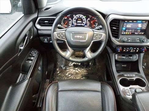 Used 2023 GMC Acadia AT4 w/ Technology Package image 17