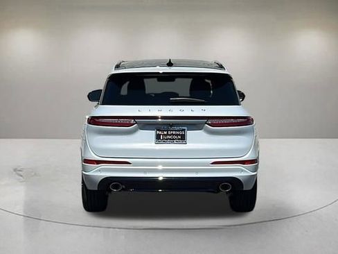 New 2025 Lincoln Corsair Reserve w/ Equipment Group 202A FWD image 7