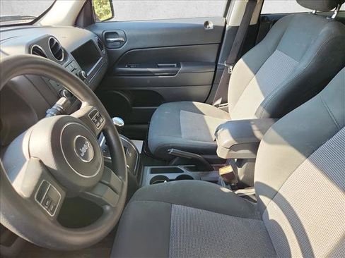 Used 2011 Jeep Patriot Sport w/ PWR Value Group FWD image 11