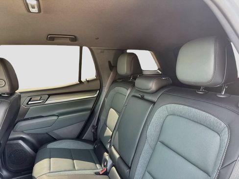 Used 2027 GMC Terrain AT4 w/ Technology Package II AWD/4WD image 22