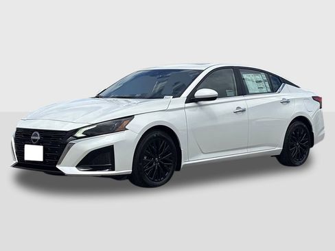 New 2025 Nissan Altima 2.5 SV w/ SV Special Edition Package image 1
