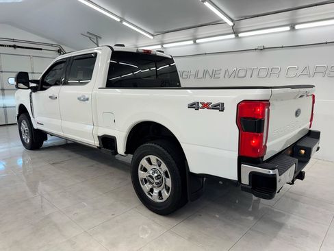 Used 2023 Ford F350 Lariat w/ Lariat Ultimate Package AWD/4WD image 7