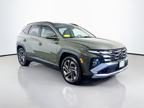 Used 2025 Hyundai Tucson Limited AWD/4WD image 10