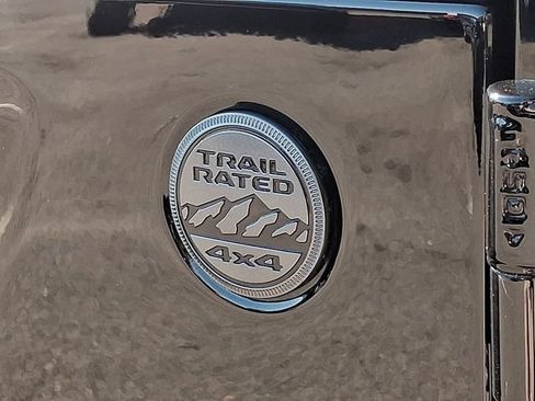 Used 2024 Jeep Gladiator Sport AWD/4WD image 35