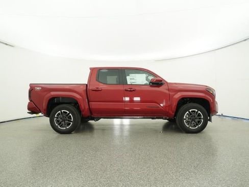 New 2025 Toyota Tacoma TRD Sport image 27