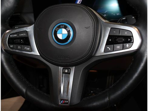 Certified 2023 BMW i4 eDrive40 w/ M Sport Package RWD image 21