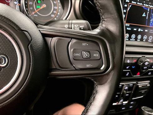 Used 2022 Jeep Gladiator Sport AWD/4WD image 28