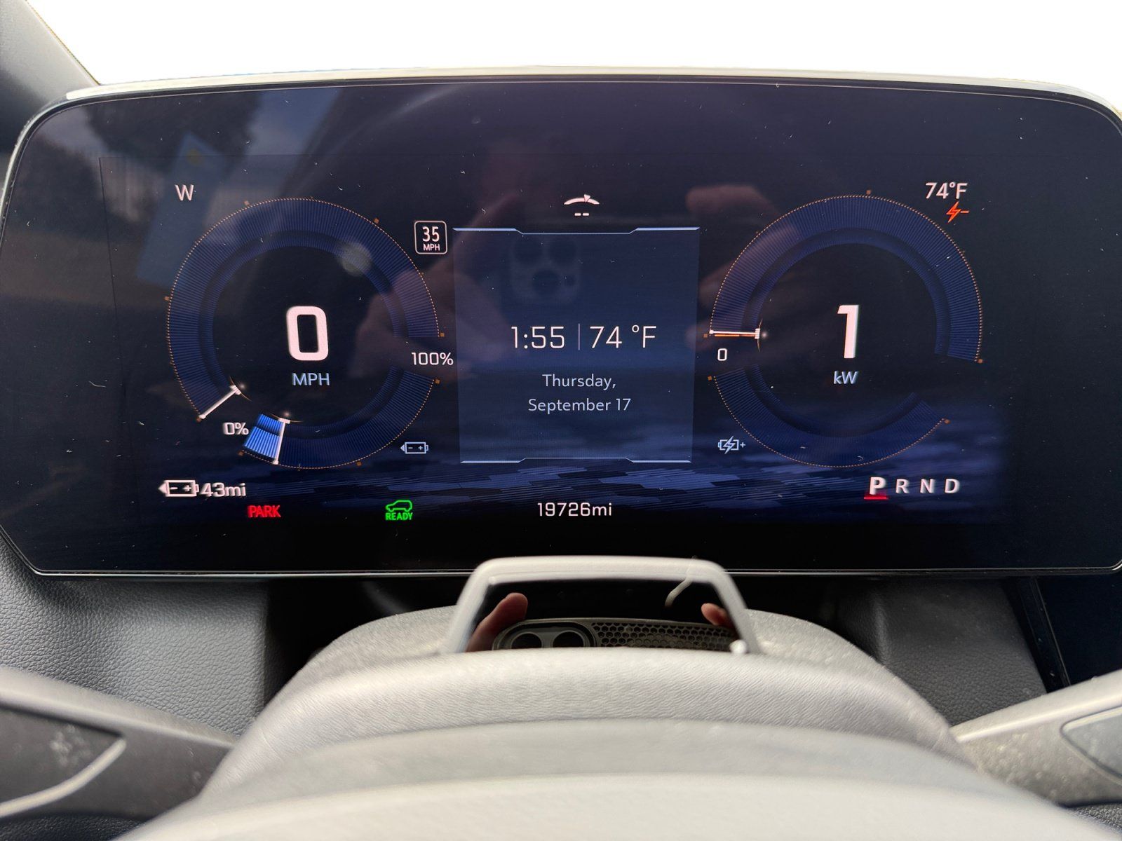 Used 2024 Chevrolet Equinox EV RS FWD image 11
