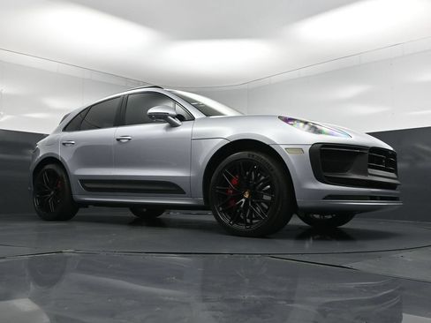 New 2024 Porsche Macan GTS AWD/4WD image 28