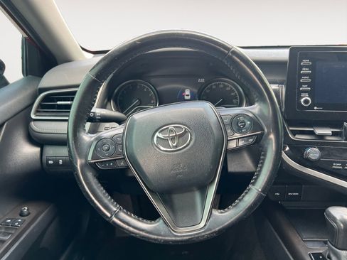 Used 2021 Toyota Camry SE w/ Cold Weather Package AWD/4WD image 12