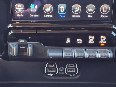 Used 2020 RAM 1500 Laramie image 20