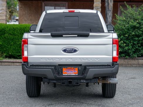 Used 2018 Ford F250 Lariat AWD/4WD image 7