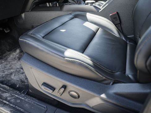 New 2026 Ford Bronco Badlands AWD/4WD image 36