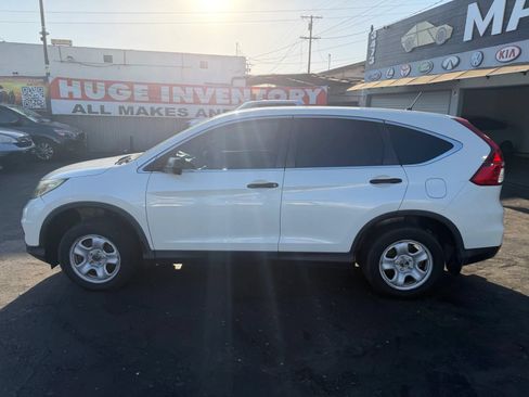 Used 2016 Honda CR-V LX image 5