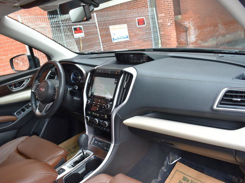 Used 2019 Subaru Ascent Touring AWD/4WD image 25