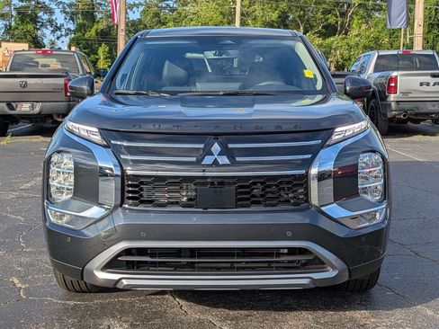 Used 2026 Mitsubishi Outlander SE FWD image 9