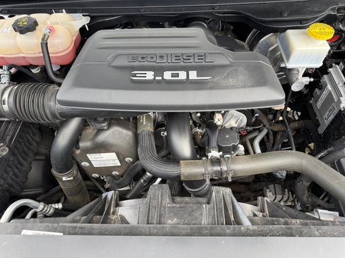 Used 2021 RAM 1500 Limited AWD/4WD image 21