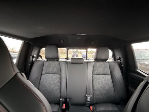 Used 2025 Toyota Tacoma TRD Pro image 28