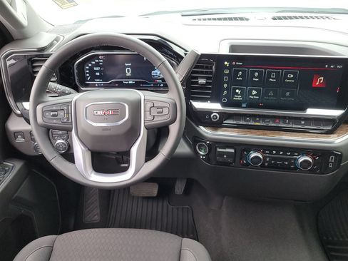 Used 2025 GMC Sierra 1500 Elevation AWD/4WD image 12
