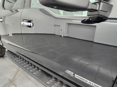 Used 2022 Ford F250 Lariat w/ Tremor Off-Road Package image 26