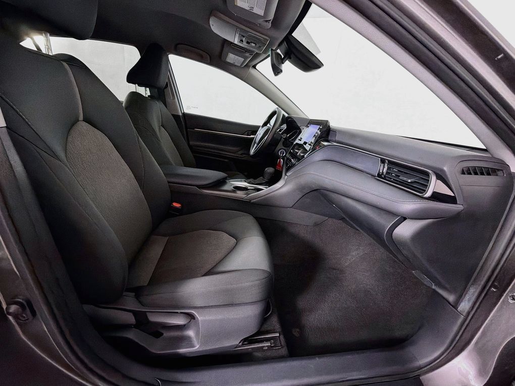 Used 2023 Toyota Camry LE FWD image 30