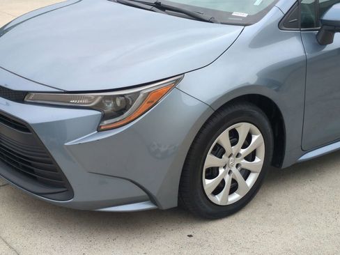 Used 2024 Toyota Corolla LE FWD image 10