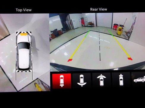 Used 2023 Jeep Grand Cherokee Summit image 21