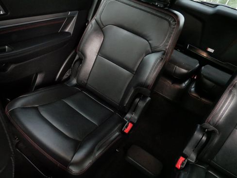 Used 2019 Ford Explorer Sport AWD/4WD image 12