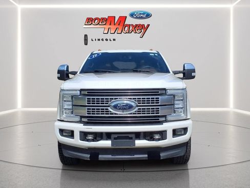 Used 2019 Ford F350 Platinum AWD/4WD image 2
