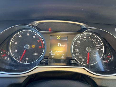 Used 2015 Audi A4 2.0T Premium Plus w/ Technology Package image 17