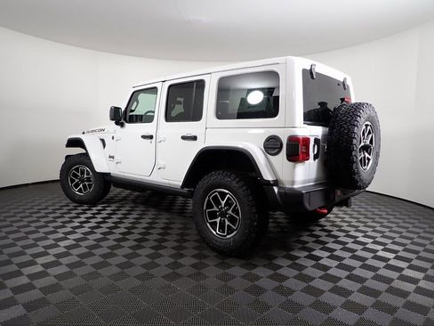 New 2026 Jeep Wrangler Rubicon image 10