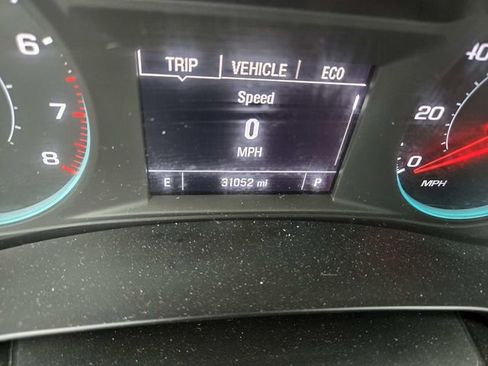 Used 2025 Chevrolet Malibu LT FWD image 19