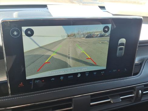 Certified 2024 Lincoln Corsair AWD image 18