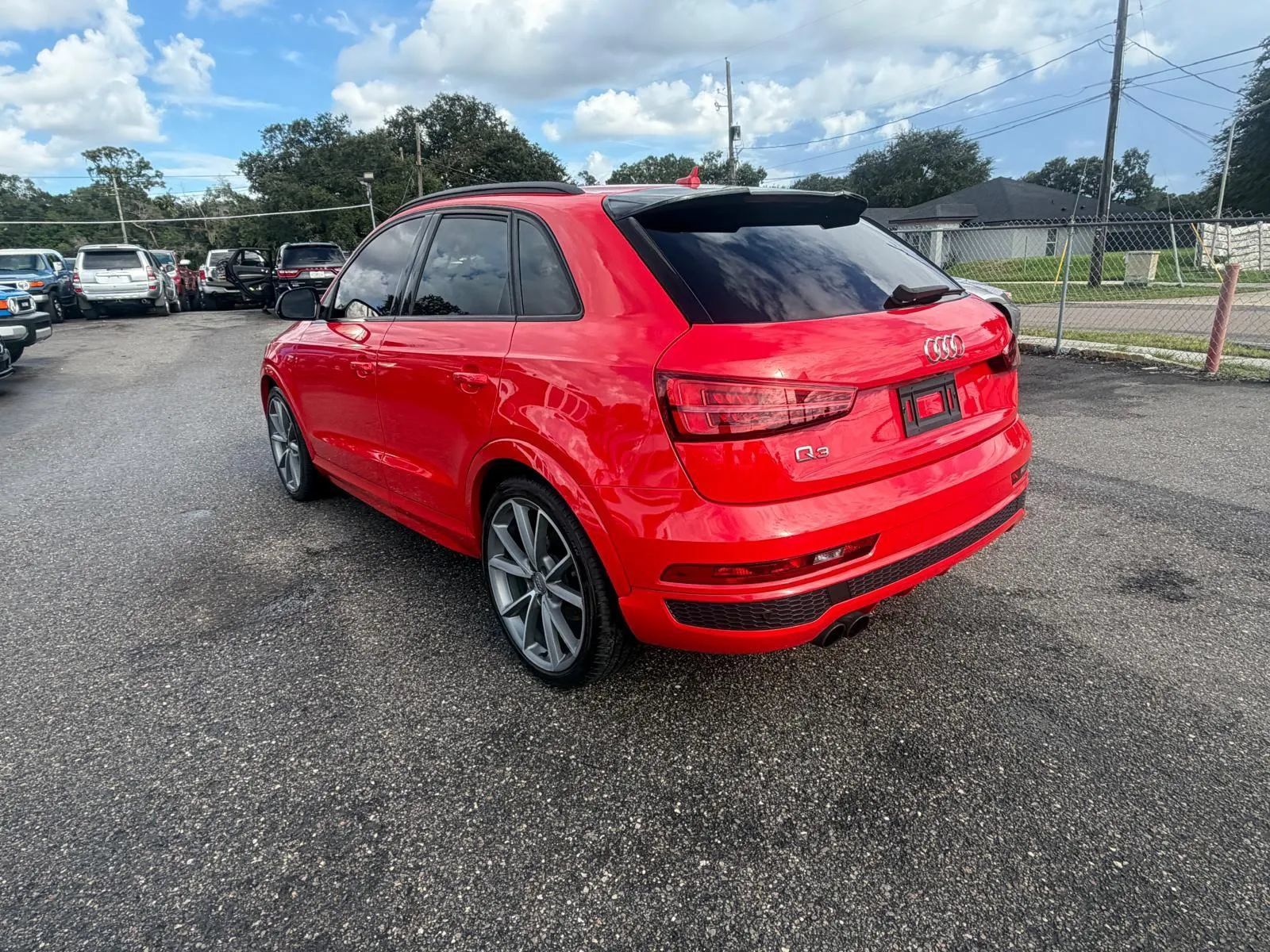 Used 2018 Audi Q3 2.0T Premium Plus w/ S Line Competition Package FWD image 7